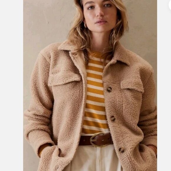 Banana Republic Factory Vegan Sherpa Teddy Jacket Shacket Sweatshirt Tan Size M - Picture 2 of 15